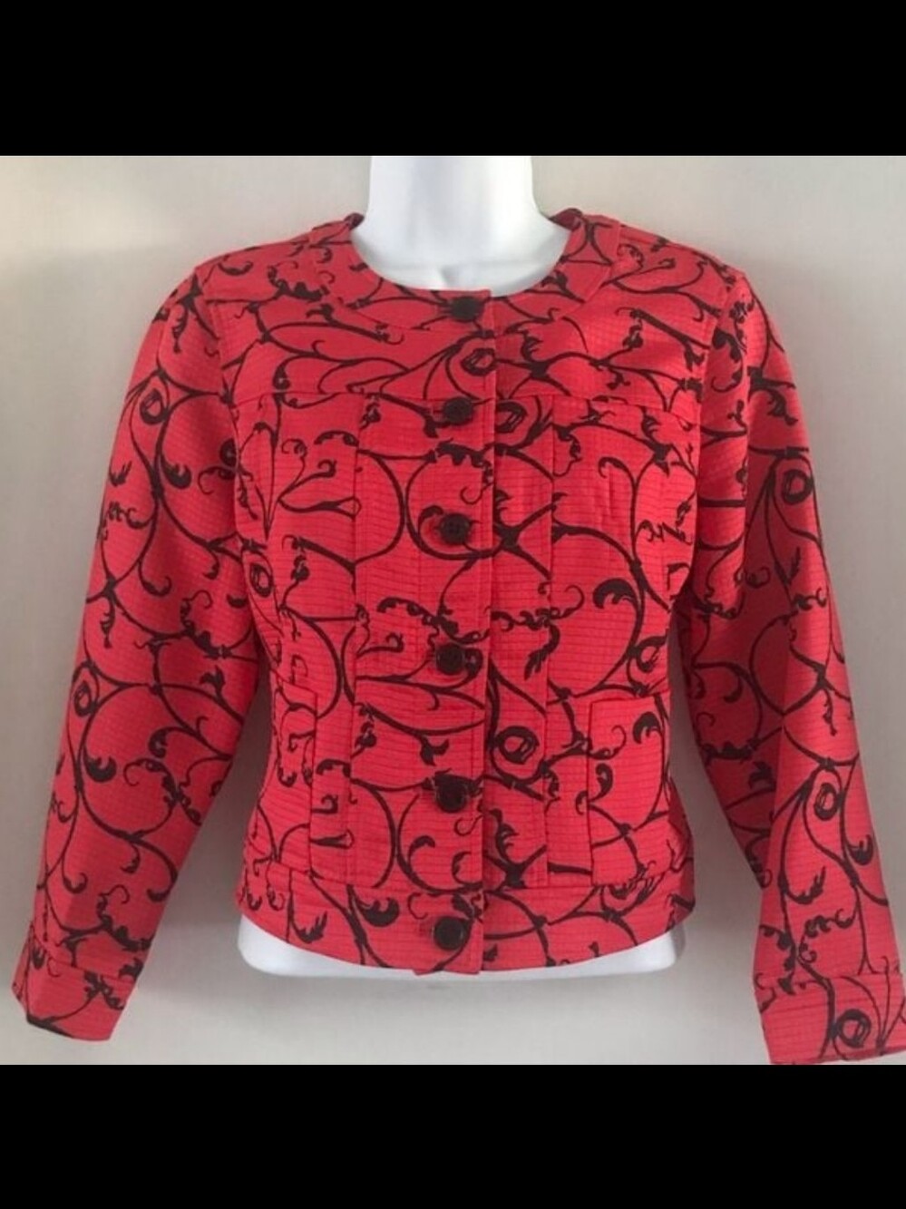 Linear Jacket Size PS - Picture 9 of 9
